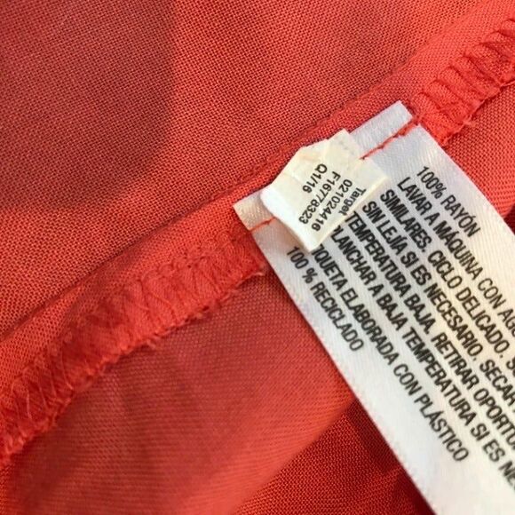 Ava & Viv Orange V-neck Blouse Maori Flower Red Size 2X NEW - Picture 7 of 9